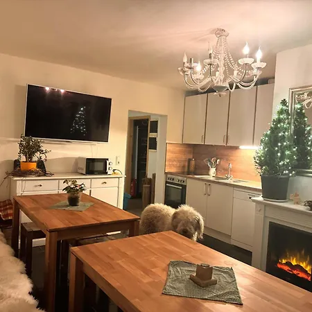 Monteurzimmer Privatzimmer Free Wifi 2P Gemeinschaftsbad * Hausbreitenbach